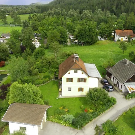 Appartments Am Waldbad - Unterm Nussbaum * Rassnig