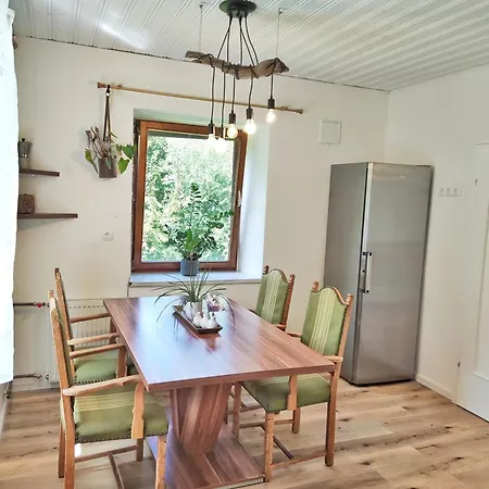 Appartments Am Waldbad - Unterm Nussbaum Rassnig