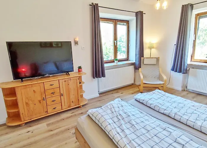 公寓 Appartments Am Waldbad - Unterm Nussbaum Rassnig